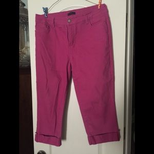 Ladies’ Capris